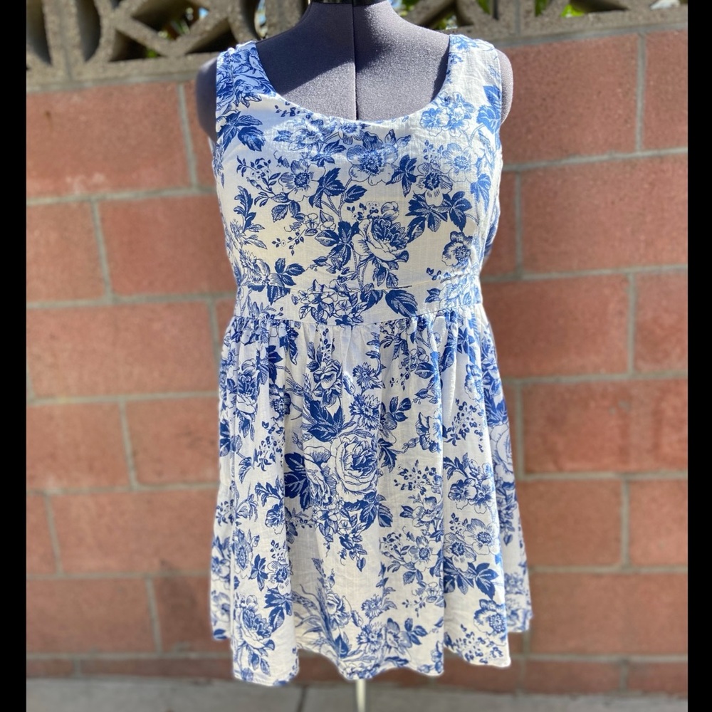 Beautiful Blue Floral Dress